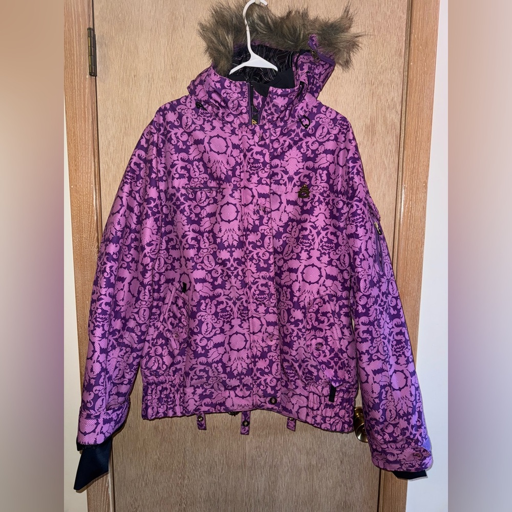 Empyre Vibrant Purple and Black Ski / Snowboarding Outdoor Winter Coat